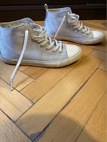 36 Beden gri Renk Guess ayakkabı