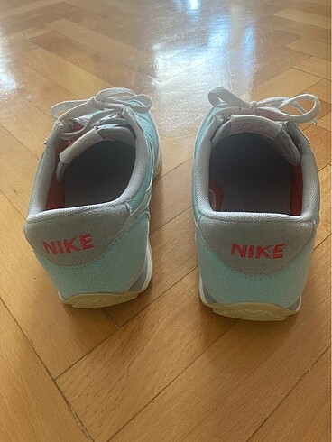 Nike spor ayakkabı - Görsel 4