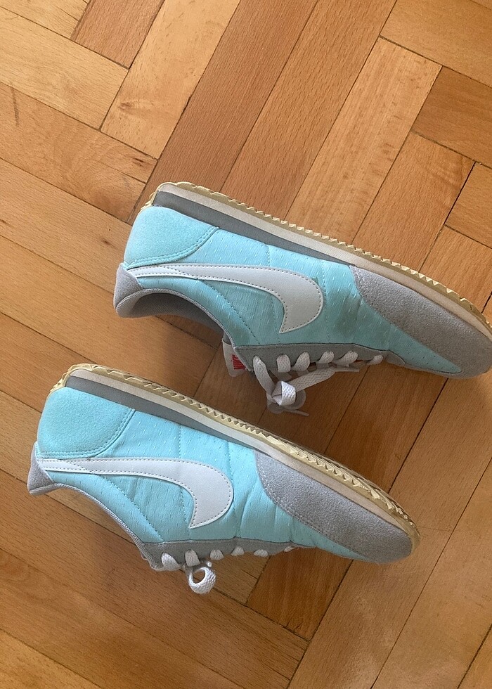 Nike spor ayakkabı - Görsel 3