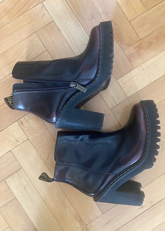 Dr. Martens bot - Görsel 2