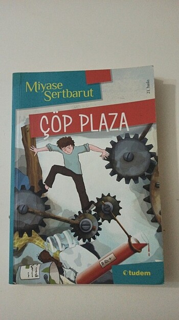 Çöp Plaza 