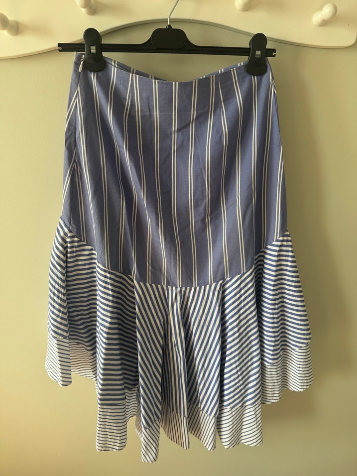 Stradivarius Çizgili Volanlı Mini Etek - Görsel 3