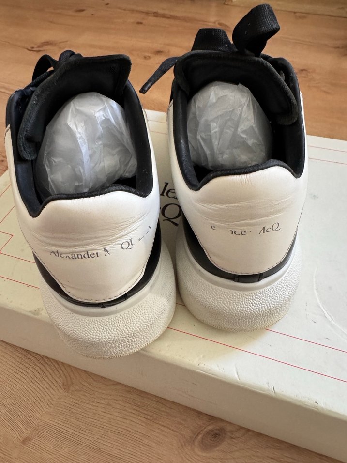 Alexander McQueen Siyah Bağcıklı Erkek Spor Ayakkabı - Görsel 3