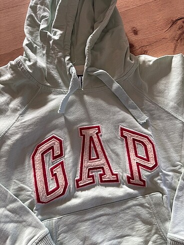 Gap Gap sweatshirt