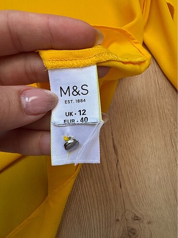 l Beden sarı Renk M&s bluz