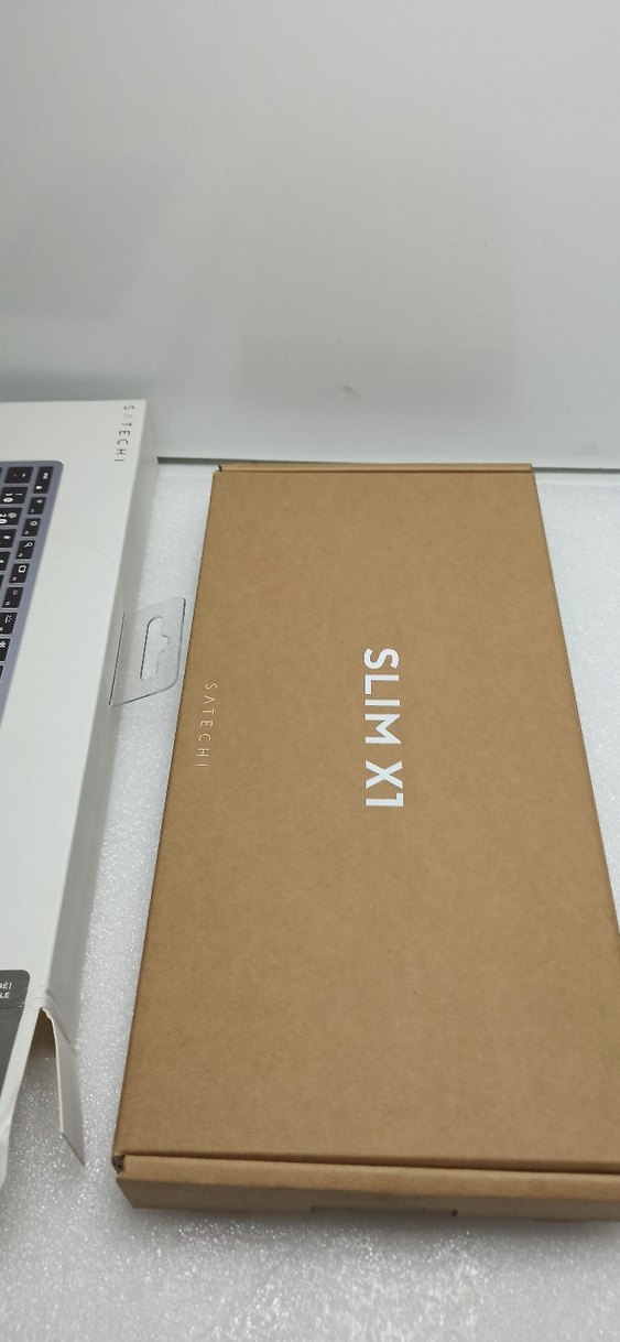 Bluetooth klavye , SATECHI  SLIM X1 BLUETOOTH  BACKLIT - Görsel 3