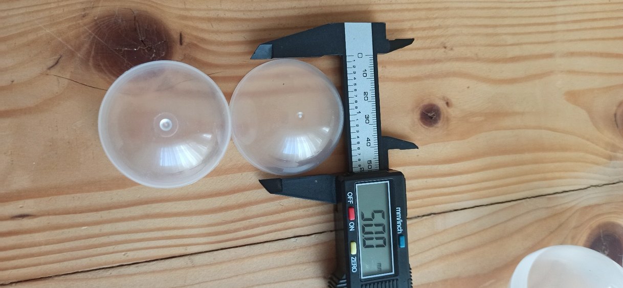 50mm 65 adet , Top kapsül , plastik kapaklı top , içi boş - Görsel 3