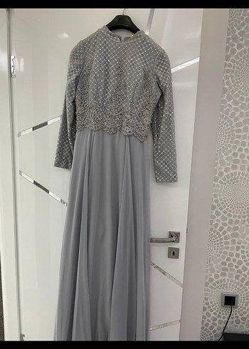 Uzun Kollu Gri Vintage Abiye Elbise