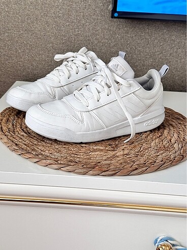 Adidas tensaur
