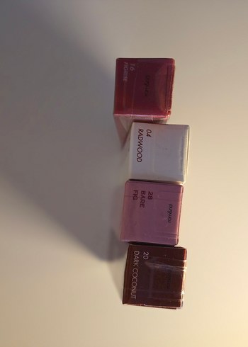 Diğer Romand Tint