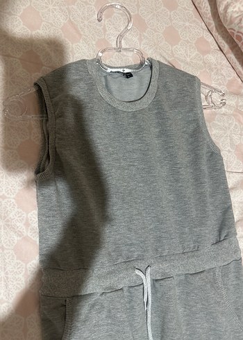 Gri Kolsuz Midi Spor Elbise - Görsel 3