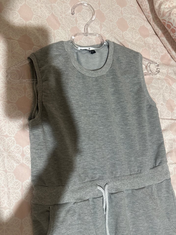 Gri Kolsuz Midi Spor Elbise - Görsel 3