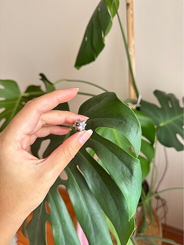 Pandora Pandora charm