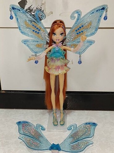 Mattel enchantix bloom kıyafet