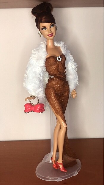 Barbie kıyafeti