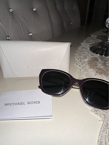 Michael Kors Güneş Gözlüğü