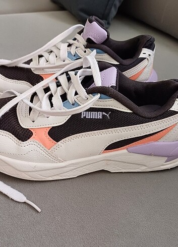 38 Beden beyaz Renk Orjinal puma
