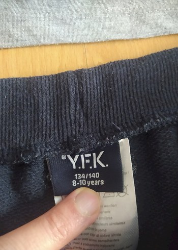 Batman Baskılı Erkek Çocuk Gri Tişört ve Siyah Şort ( Hediyeli) - Görsel 4