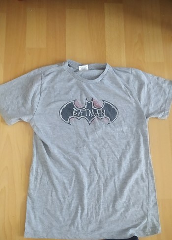 Batman Baskılı Erkek Çocuk Gri Tişört ve Siyah Şort ( Hediyeli) - Görsel 5