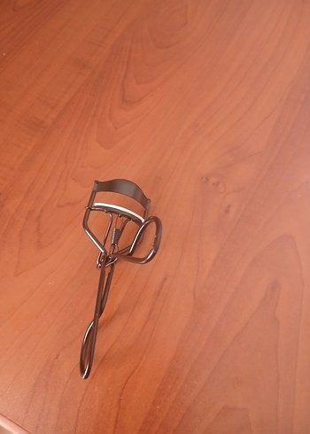 Siyah Kirpik Kıvırıcı - Görsel 4