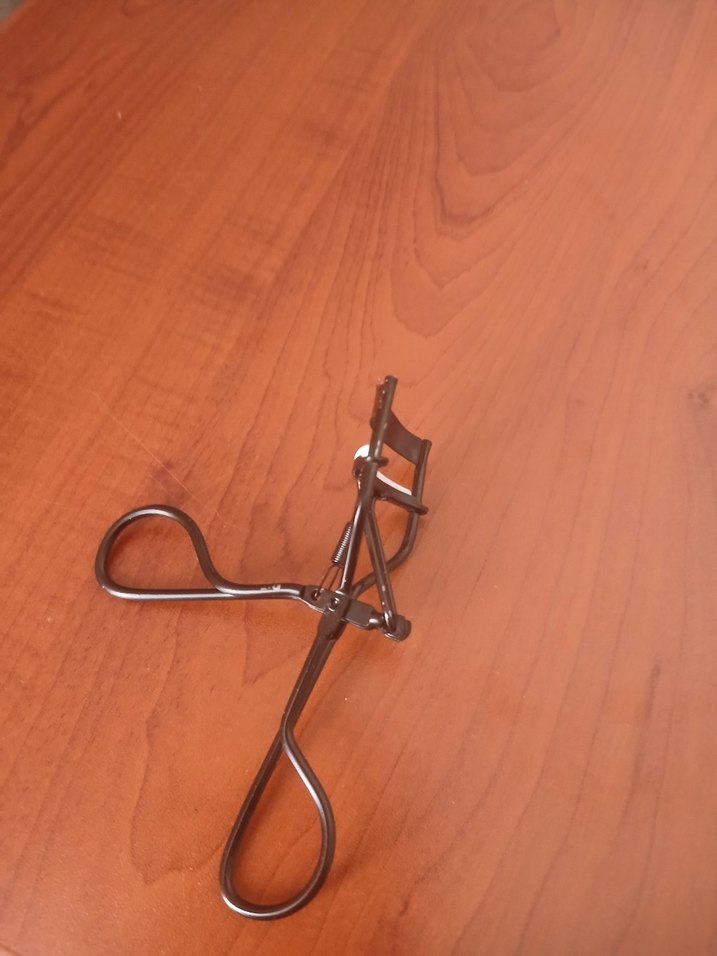 Siyah Kirpik Kıvırıcı - Görsel 3