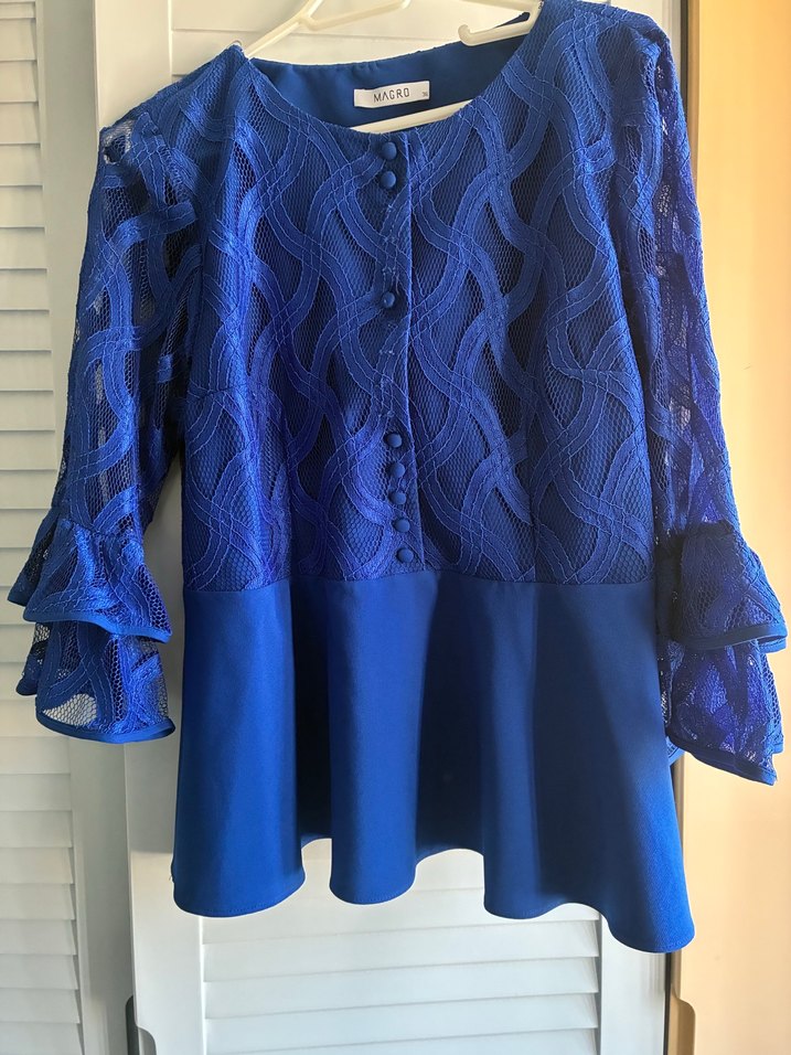 Mavi Dantel Detaylı Uzun Kollu Bluz hiç kullanılmadı - Görsel 2