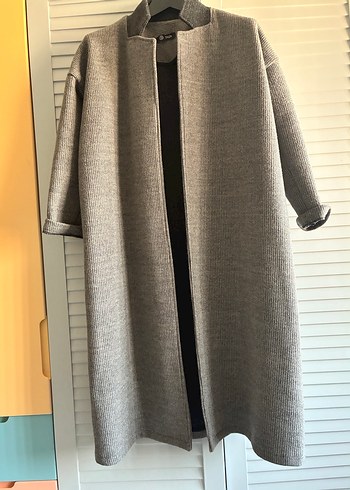 Gri Uzun Çelik Örme Kaban - Görsel 2