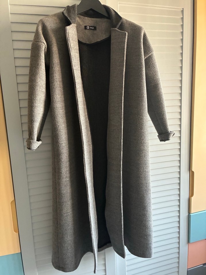 Gri Uzun Çelik Örme Kaban - Görsel 5