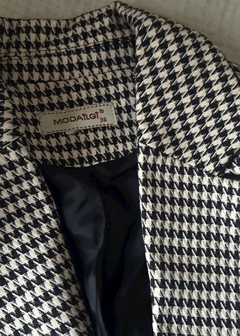 Kadın Siyah-Beyaz Kazayağı Desenli Blazer Ceket - Görsel 2