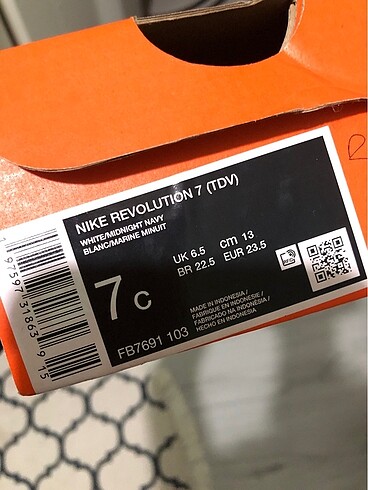 23 Beden beyaz Renk Nike spor ayakkabı