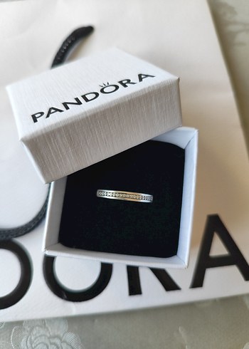 Beden Orijinal Pandora Signature Pavé Yüzük