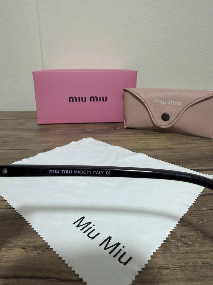 Miu Miu Sarı Parlak Kadın Güneş Gözlüğü - Görsel 3