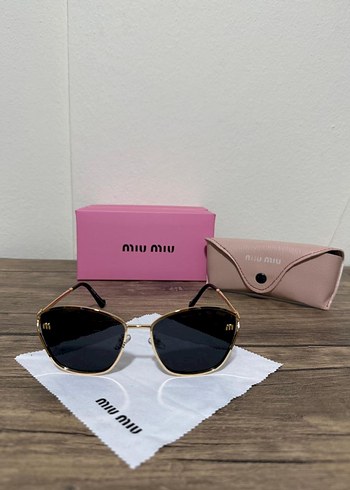 Miu Miu