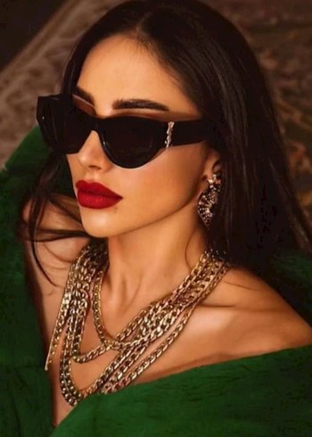 Parlak Siyah Boncuklu Kadın Gözlüğü - Görsel 4