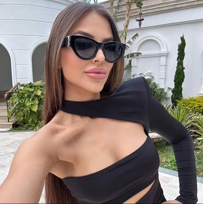 Parlak Siyah Boncuklu Kadın Gözlüğü - Görsel 5