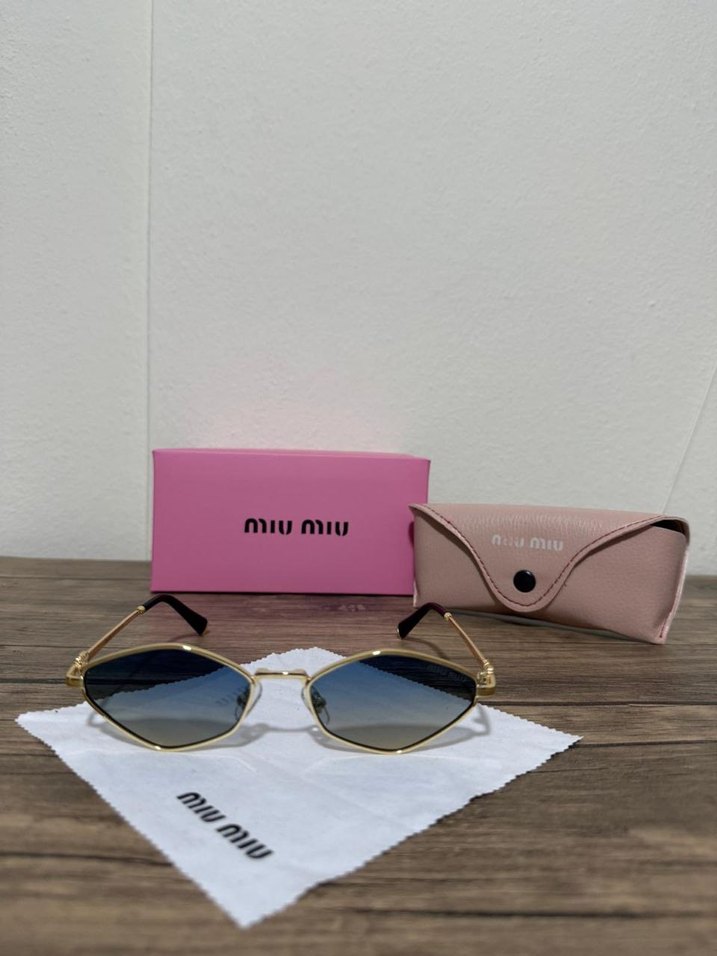 Miu Miu Parlak Bej Kadın Güneş Gözlüğü - Görsel 2