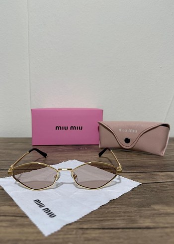 Miu Miu