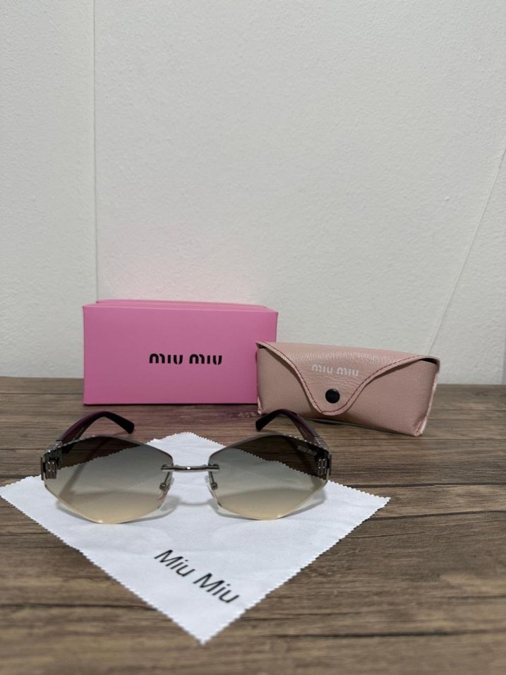 Miu Miu Bej Simli Kadın Güneş Gözlüğü - Görsel 2