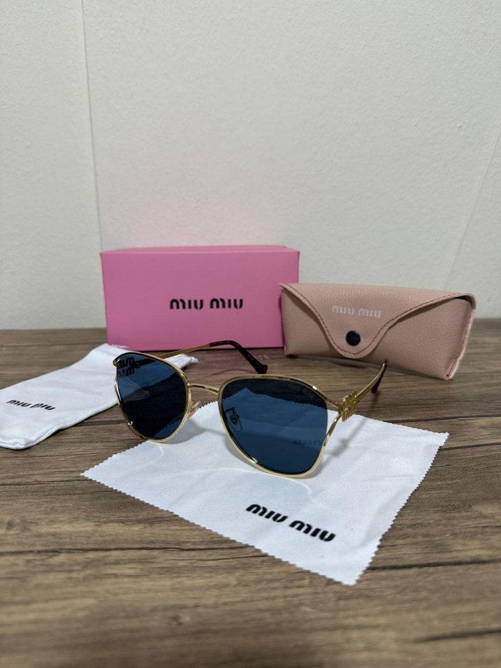 Miu Miu Pastel Mavi Parlak Kadın Güneş Gözlüğü - Görsel 2