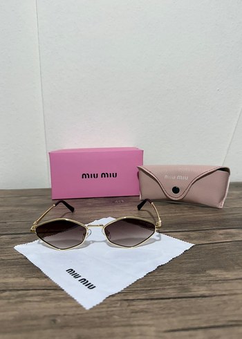 Miu Miu