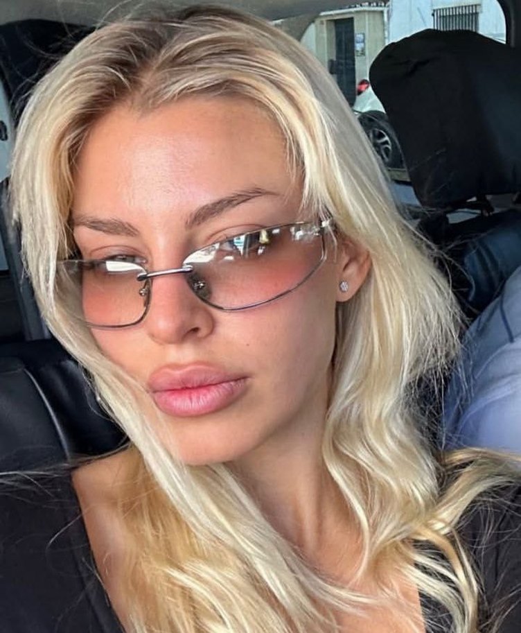 Pastel Mavi Kadın Güneş Gözlüğü - Görsel 2