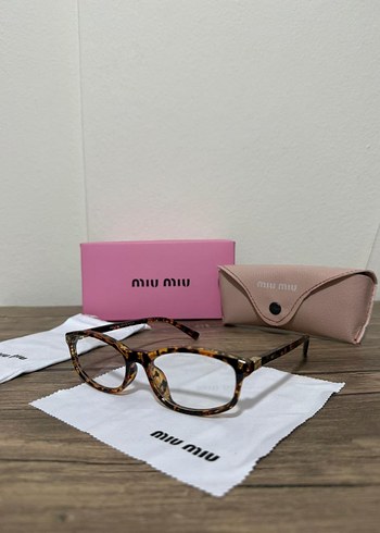 Miu Miu Kadın Bej Minimalist Gözlük - Görsel 3
