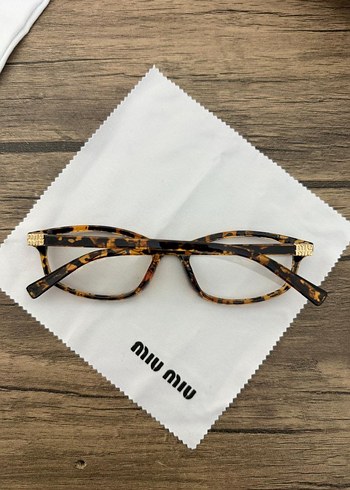 Miu Miu Kadın Bej Minimalist Gözlük - Görsel 4