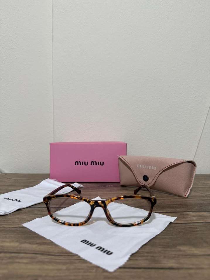 Miu Miu Kadın Bej Minimalist Gözlük - Görsel 2