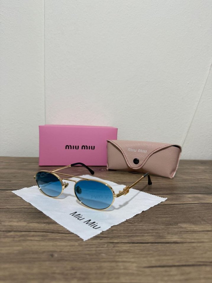 Miu Miu Parlak Mavi Kadın Güneş Gözlüğü - Görsel 2