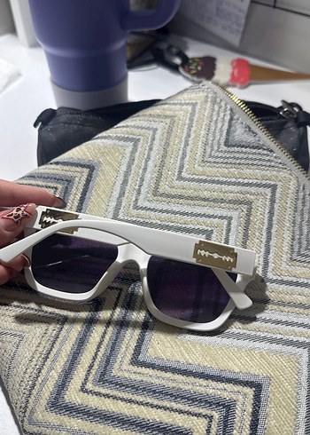 Beyaz Transparan Kadın Güneş Gözlüğü - Görsel 2