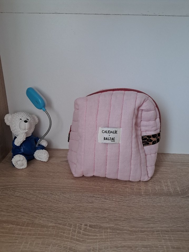 makyaj cantasi - Görsel 2