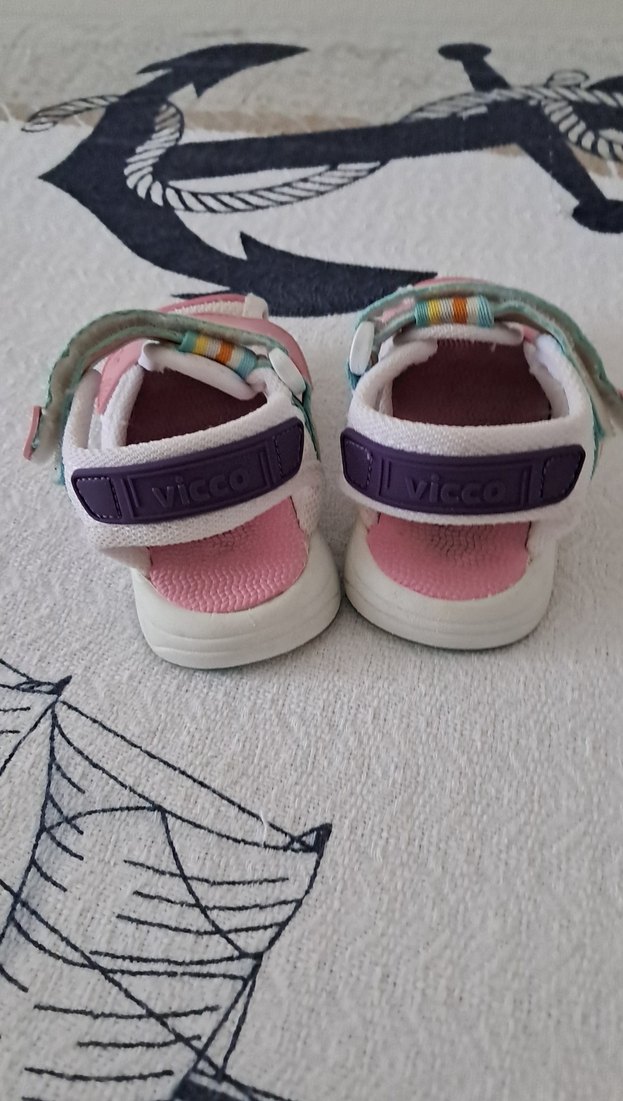 Kız Çocuk Çok Renkli Nakışlı Cırtcırtlı Sandalet - Görsel 2