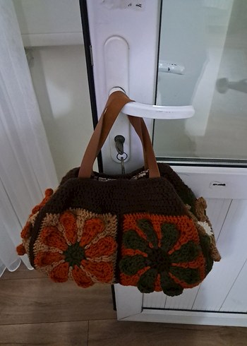 Kahverengi Çiçek Desenli Örgü Bohem Çanta - Görsel 3