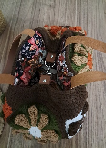 Kahverengi Çiçek Desenli Örgü Bohem Çanta - Görsel 8